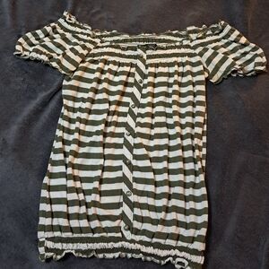 Weavers Olive Green and White Smocked Blouse Short Sleeve Off The Shoulder